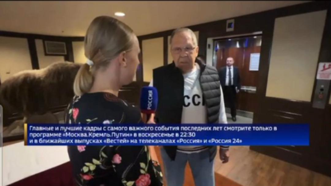 SSCB damgasının önünde Putin-Trump Tarih Zirvesi! Herkes Lavrov'un kıyafetinden bahsediyor ... bu bir mesaj mı? 3