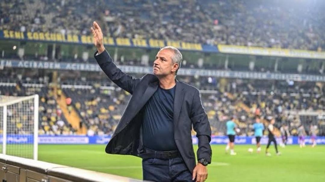Yardımcısı tarafından eleştirel hareket -Fenerbahçe Hamdi Akın Başkanı! İsmail Kartal yat aldı ve saraydan 2 saat boyunca buluştu ... Sarı Lacivertliler 3'te koç arayışında sıcak gelişme